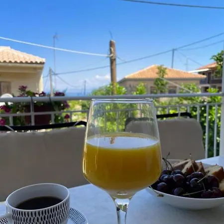To Patriko Lefkada Cozy Village With Parking * Tsoukaladhes