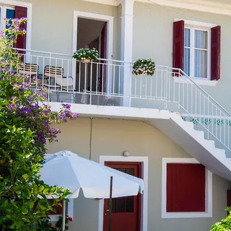 To Patriko Lefkada Cozy Village With Parking Tsoukaladhes